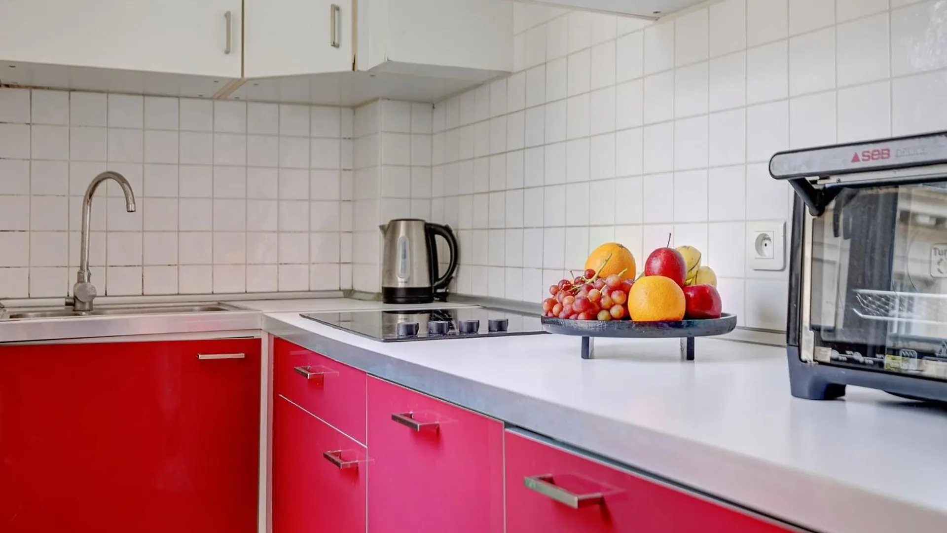 Apartment Pompidou & Central Paris - 1Br - Cityapartmentstay France